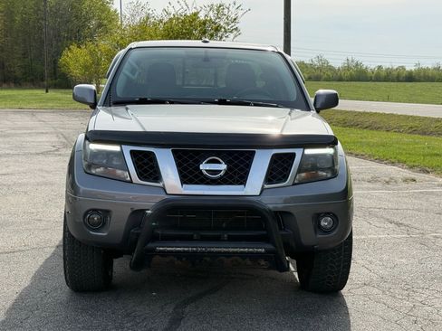 Used 2019 Nissan Frontier PRO-4X AWD/4WD image 9
