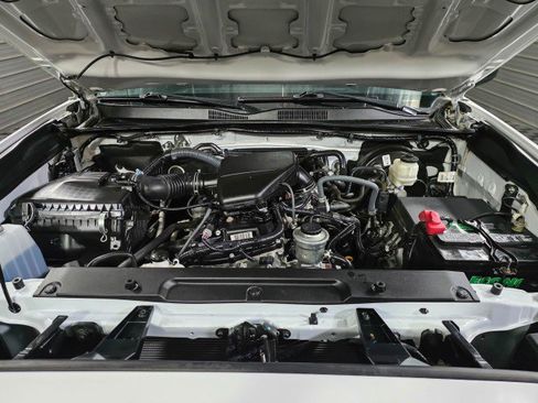 Used 2021 Toyota Tacoma SR image 34