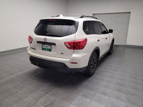 Used 2019 Nissan Pathfinder SL w/ Rock Creek Edition FWD image 9