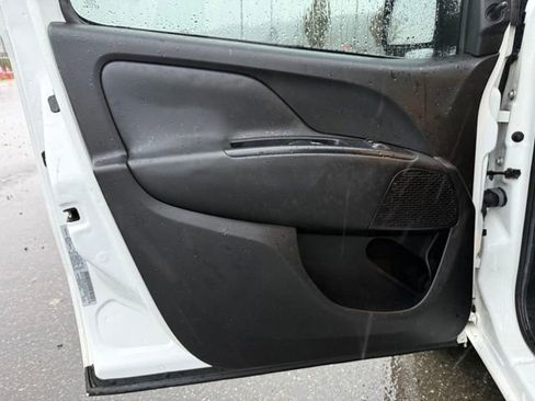 Used 2018 RAM ProMaster City Tradesman image 15