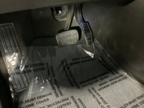 Used 2019 Chevrolet Blazer LT image 37