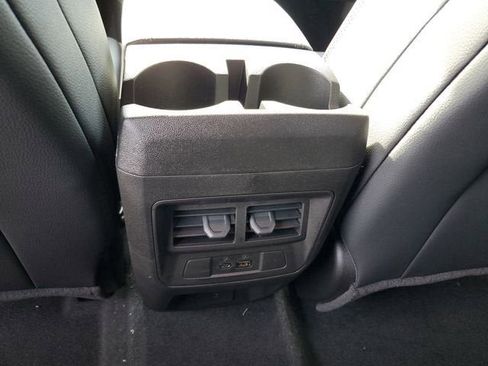 New 2026 GMC Canyon Denali image 16