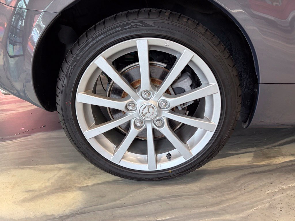 Used 2007 MAZDA MX-5 Miata Touring RWD image 17