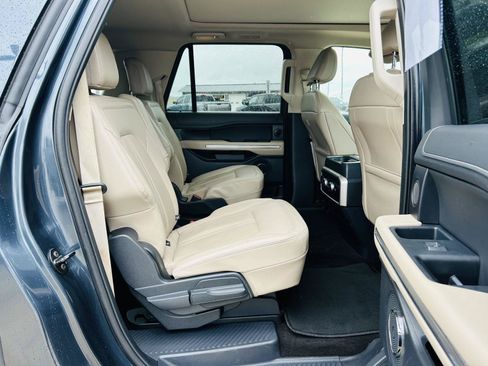 Used 2022 Ford Expedition Max Limited AWD/4WD image 38