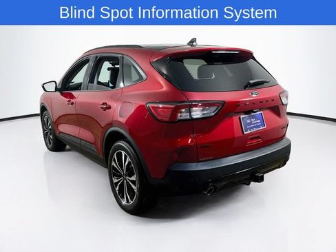 Certified 2022 Ford Escape SEL w/ SEL Stealth AWD Package image 9