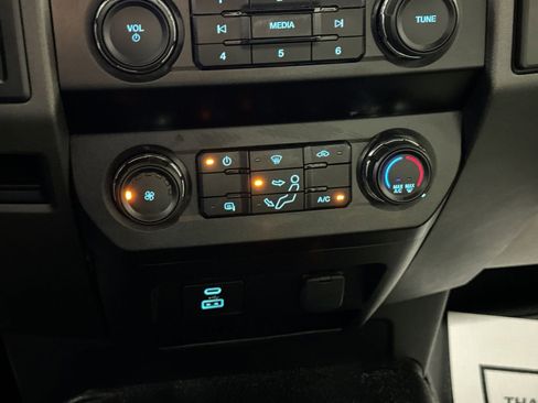 Used 2021 Ford F350 XL w/ Power Equipment Group image 23