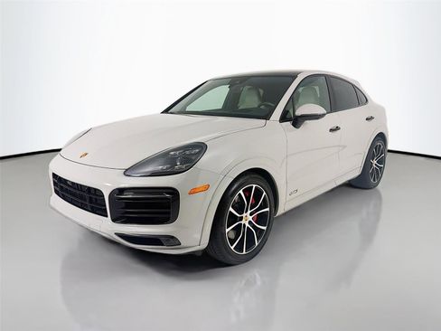 Used 2023 Porsche Cayenne GTS AWD/4WD image 1