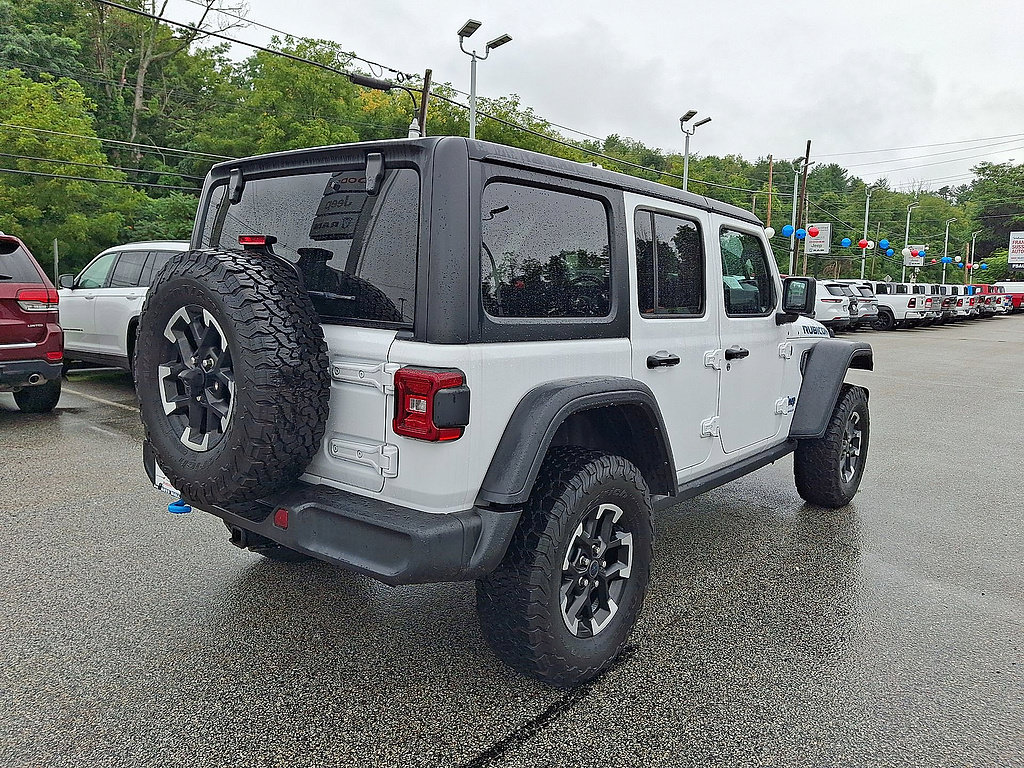 Used 2024 Jeep Wrangler Unlimited Rubicon 4xe w/ Convenience Group AWD/4WD image 25