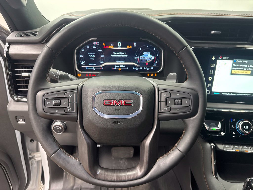 Used 2024 GMC Sierra 1500 AT4 w/ Technology Package AWD/4WD image 17
