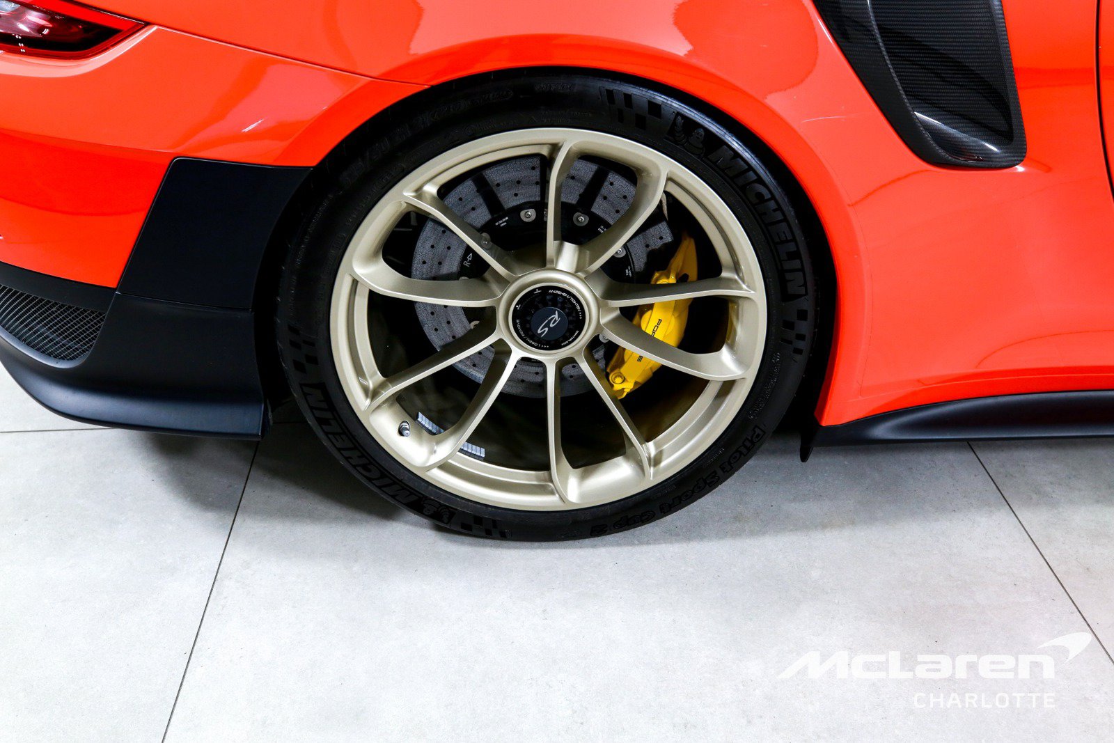 Used 2018 Porsche 911 GT2 RS RWD image 24