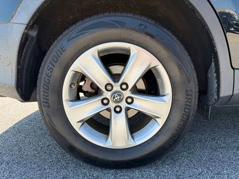 Used 2015 Toyota RAV4 XLE AWD/4WD image 24