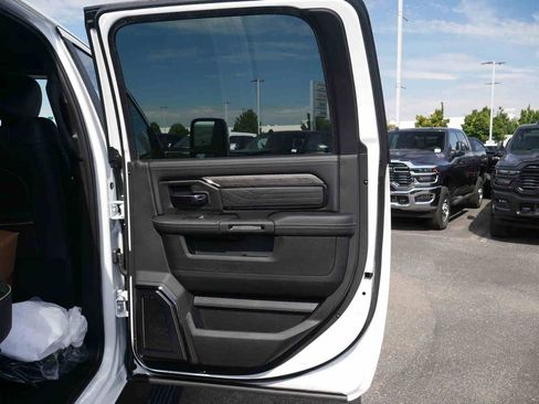 New 2026 RAM 3500 Limited image 32