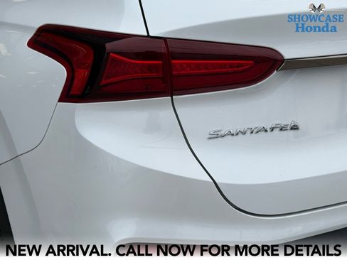 Used 2020 Hyundai Santa Fe Limited image 10