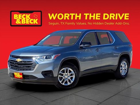 Certified 2021 Chevrolet Traverse LS w/ LPO, Floor Liner Package image 1