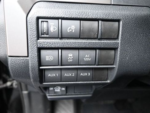 Used 2024 Toyota Tacoma TRD Off-Road w/ TRD Off Road Upgrade Package image 18