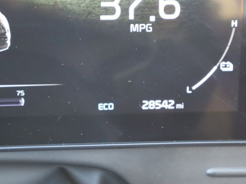 Used 2023 Kia Sportage SX Prestige image 25