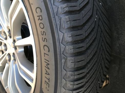 Used 2019 Cadillac XT5 Luxury AWD/4WD image 12
