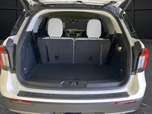 New 2026 Ford Explorer Active w/ Active Comfort Package image 13