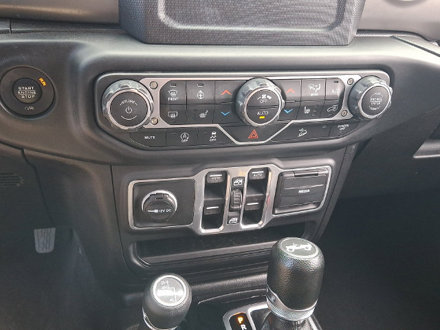 Used 2018 Jeep Wrangler Unlimited Sport S AWD/4WD image 16