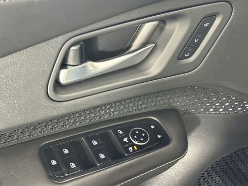 Certified 2024 Nissan Ariya ENGAGE e-4ORCE image 17