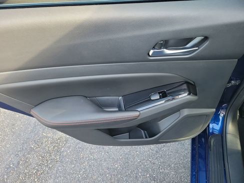 Certified 2024 Nissan Altima 2.5 SR image 11