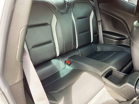 Used 2022 Chevrolet Camaro SS RWD image 26
