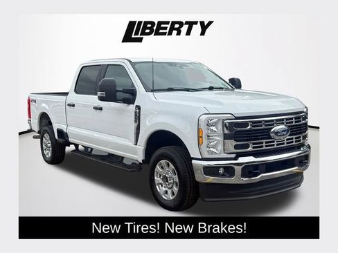 Certified 2024 Ford F250 XLT AWD/4WD image 1