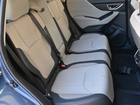 Used 2020 Subaru Forester Premium image 21