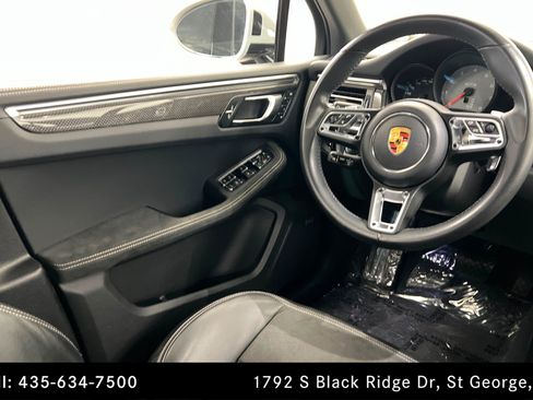 Used 2021 Porsche Macan GTS AWD/4WD image 11