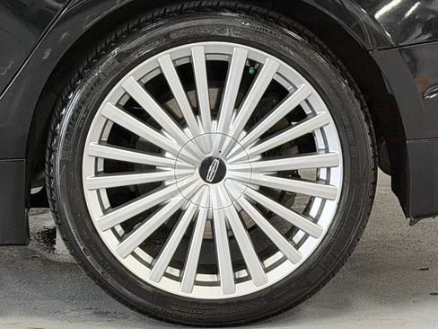 Used 2017 Lincoln MKZ Reserve w/ Climate Package AWD/4WD image 8