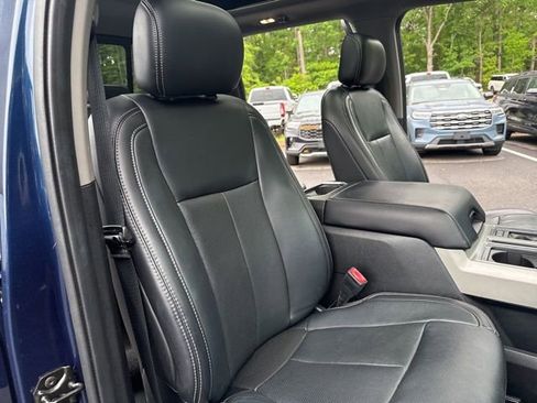 Certified 2019 Ford F150 Lariat w/ Equipment Group 502A Luxury AWD/4WD image 23