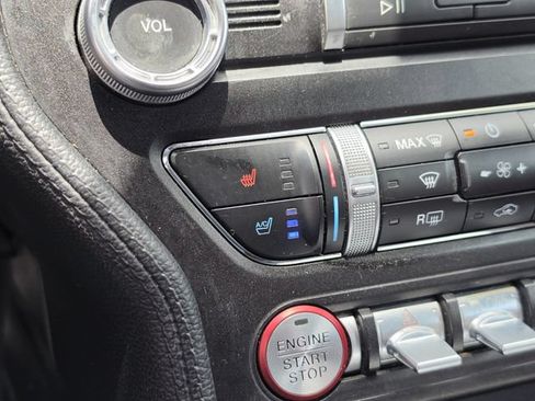 Used 2020 Ford Mustang Premium RWD image 25