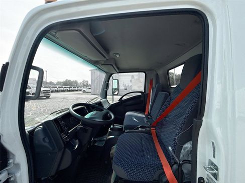 New 2024 Chevrolet Low Cab Forward image 15