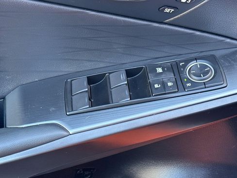Certified 2023 Lexus IS 500 w/ Special Appearance Package RWD image 15