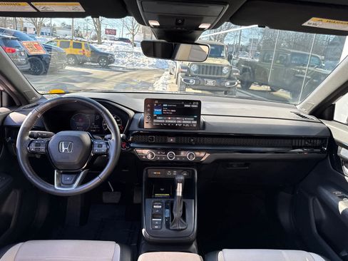 Used 2024 Honda CR-V Sport Touring image 34