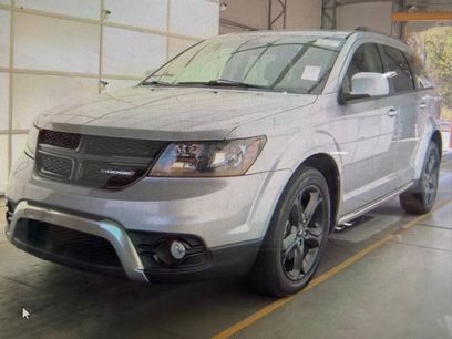 Used 2018 Dodge Journey Crossroad w/ Nav & Sun Group