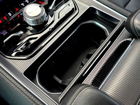 Used 2022 Jeep Grand Wagoneer Series II image 35