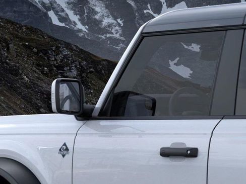 New 2026 Ford Bronco Outer Banks w/ Sasquatch Package image 22