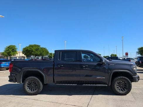 Used 2023 GMC Sierra 1500 AT4X image 3