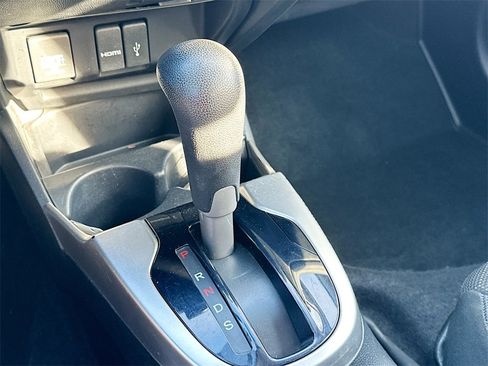 Used 2015 Honda Fit EX image 22