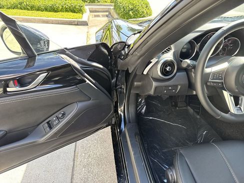 New 2026 MAZDA MX-5 Miata Grand Touring image 18