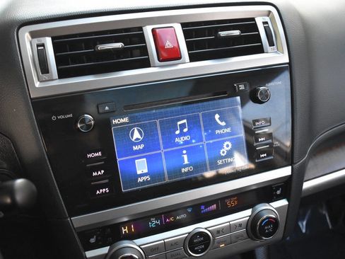 Used 2016 Subaru Outback 3.6R Limited image 22