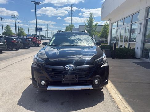 Used 2023 Subaru Outback Limited AWD/4WD image 8