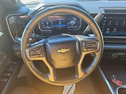 Used 2024 Chevrolet Silverado 2500 High Country w/ High Country Premium Package image 10