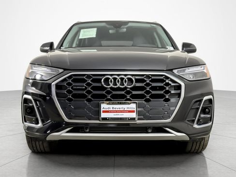 Used 2023 Audi Q5 2.0T Premium w/ Convenience Package AWD/4WD image 8