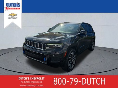Used 2022 Jeep Grand Cherokee Overland w/ Luxury Tech Group IV image 1
