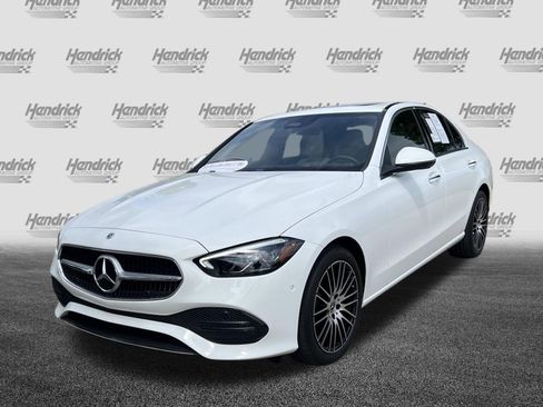 Used 2025 Mercedes-Benz C 300 Sedan image 5