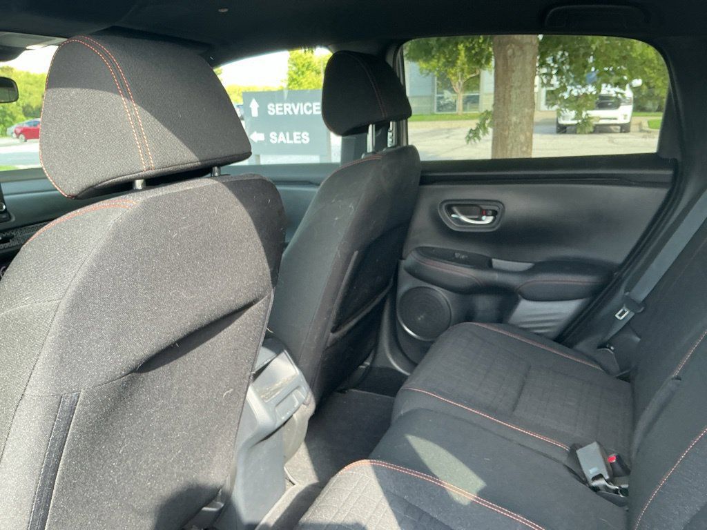 Used 2025 Honda HR-V Sport image 31