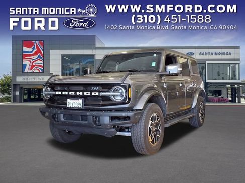 Used 2023 Ford Bronco Outer Banks image 1
