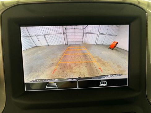 Used 2024 Chevrolet Silverado 2500 Custom AWD/4WD image 14